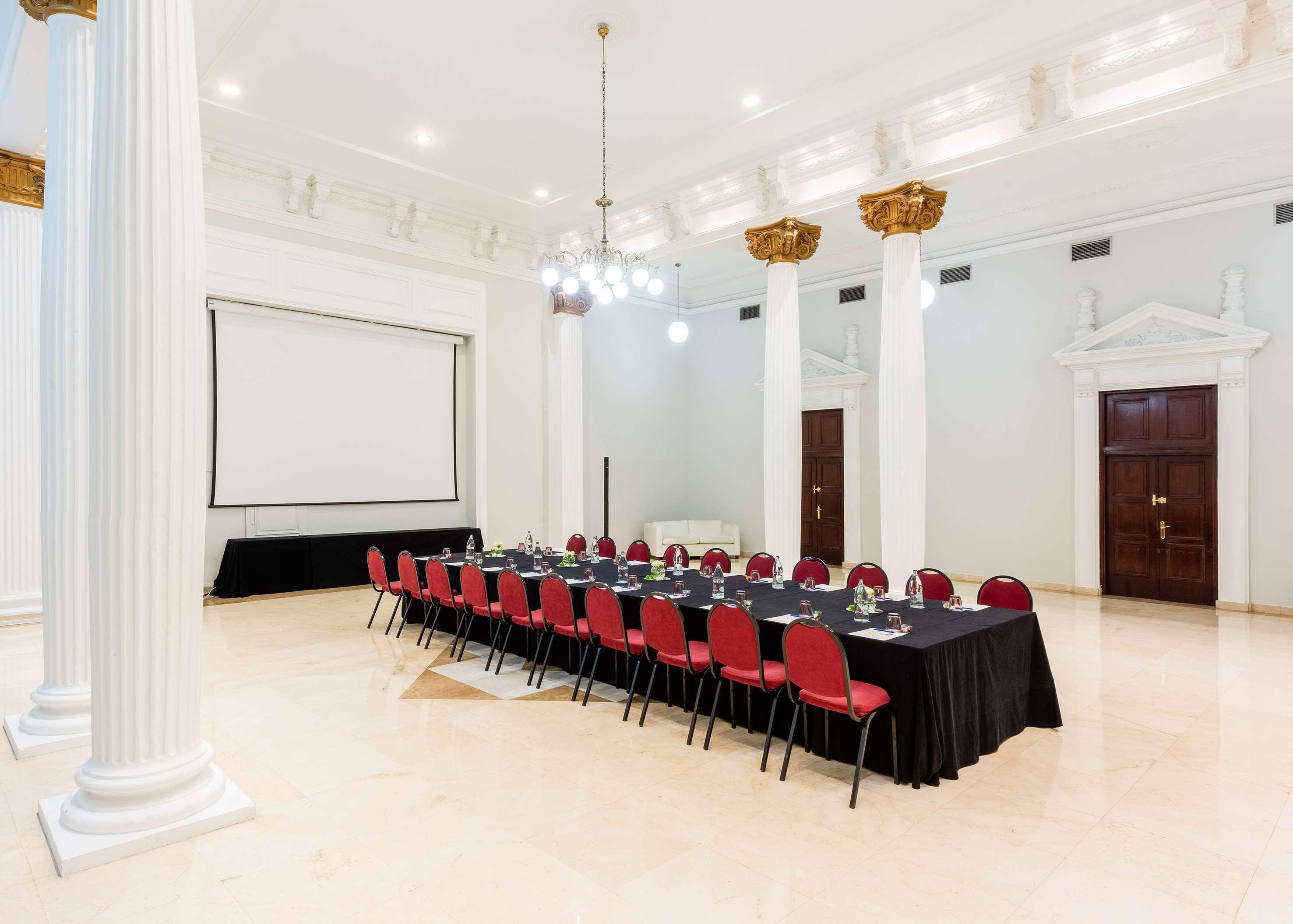 Casa De Las Artes, Member Of Melia Collection Madrid Bagian luar foto