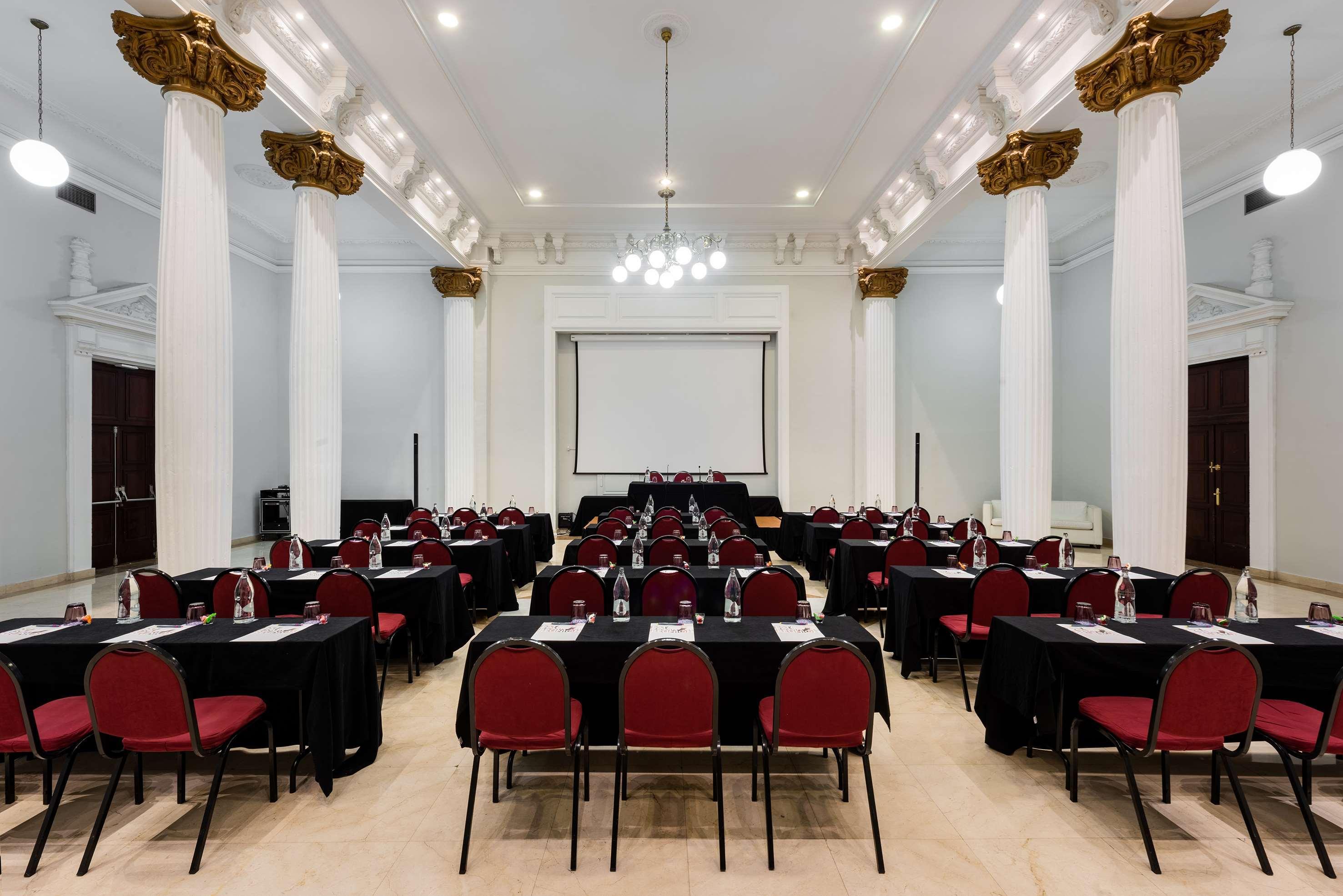 Casa De Las Artes, Member Of Melia Collection Madrid Bagian luar foto