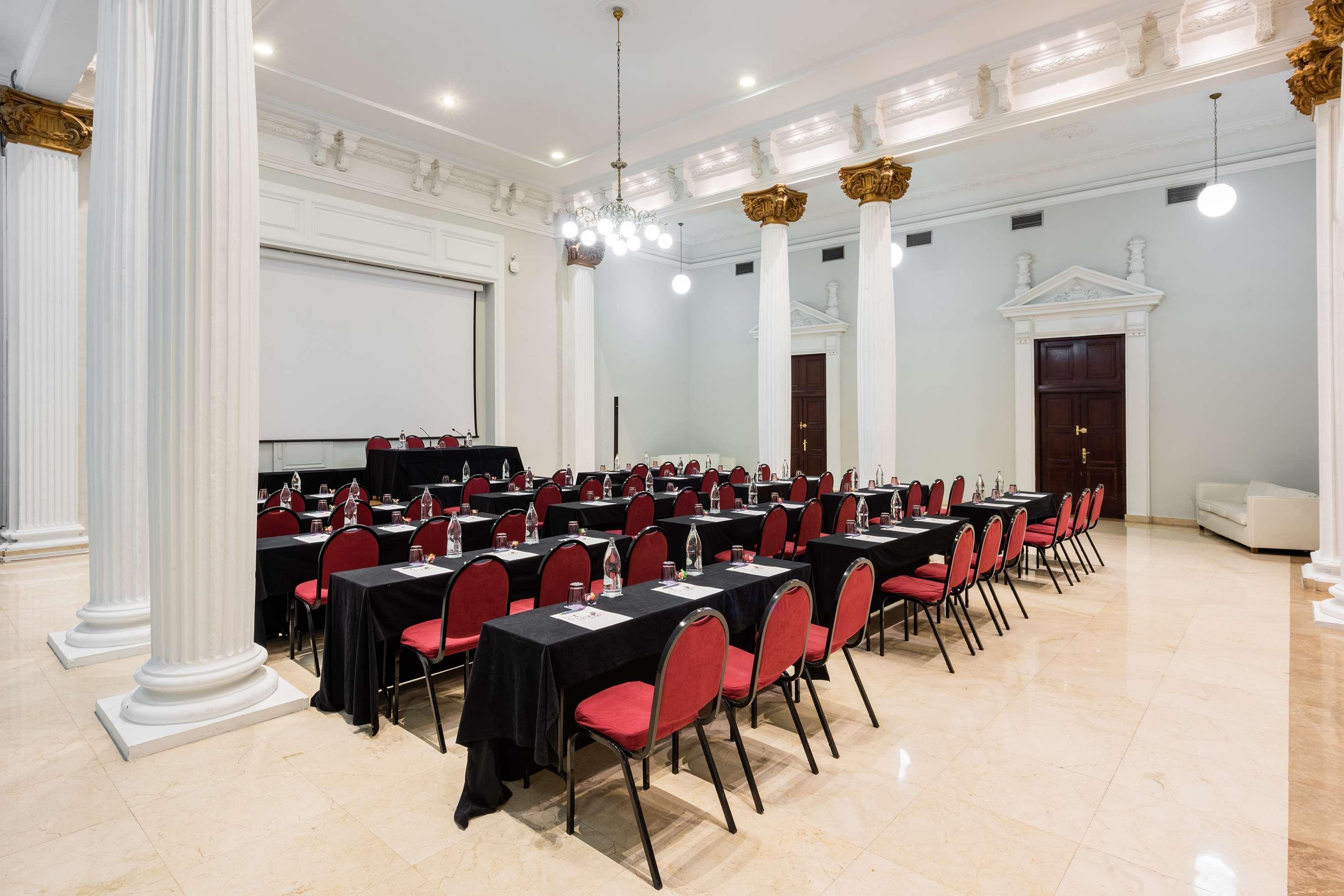 Casa De Las Artes, Member Of Melia Collection Madrid Bagian luar foto